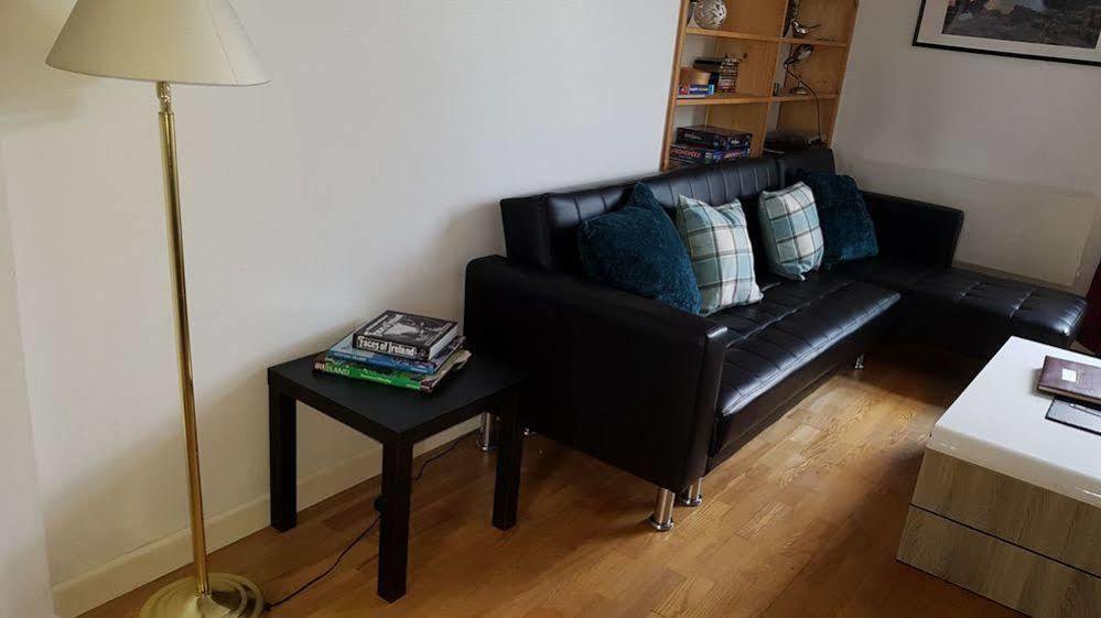 Excellent Location -central - Parking - 4 Beds