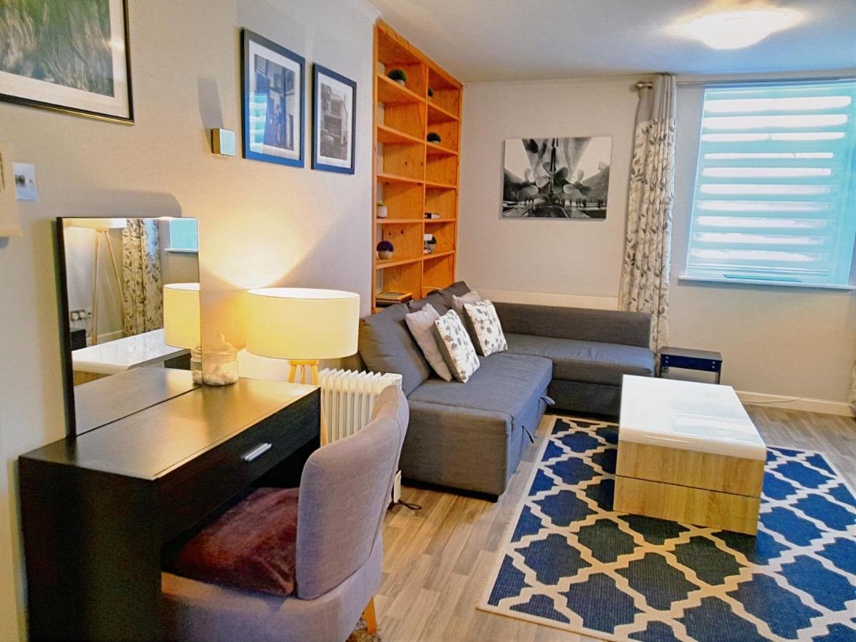 Appartamento Excellent Location - Centre - Parking - 4 Beds -2 Bedrooms *