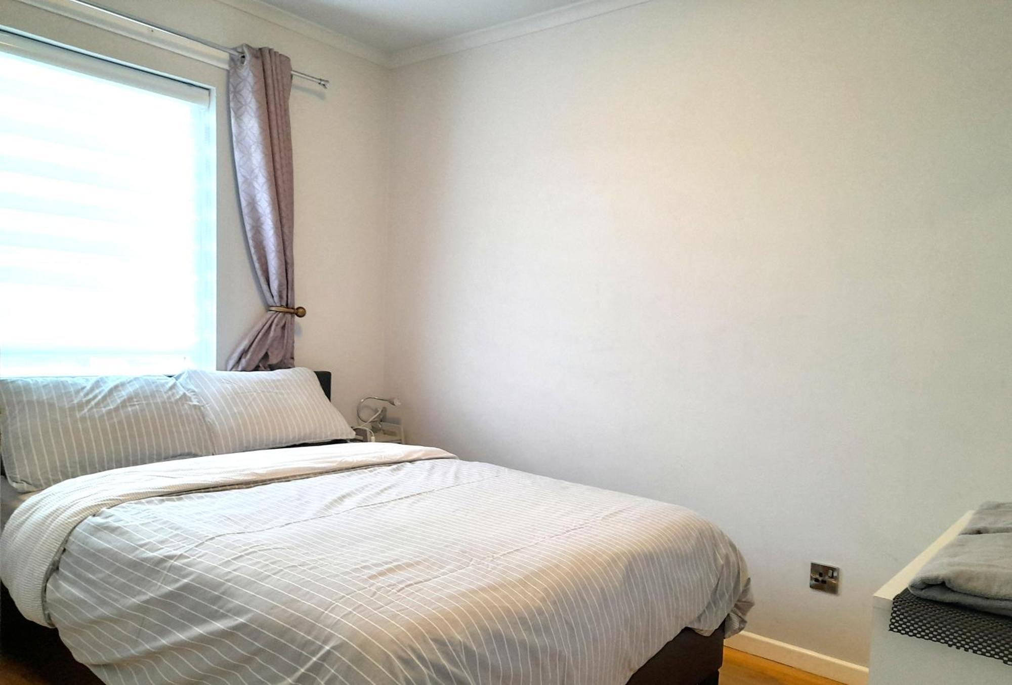 Appartamento Excellent Location - Centre - Parking - 4 Beds -2 Bedrooms Belfast