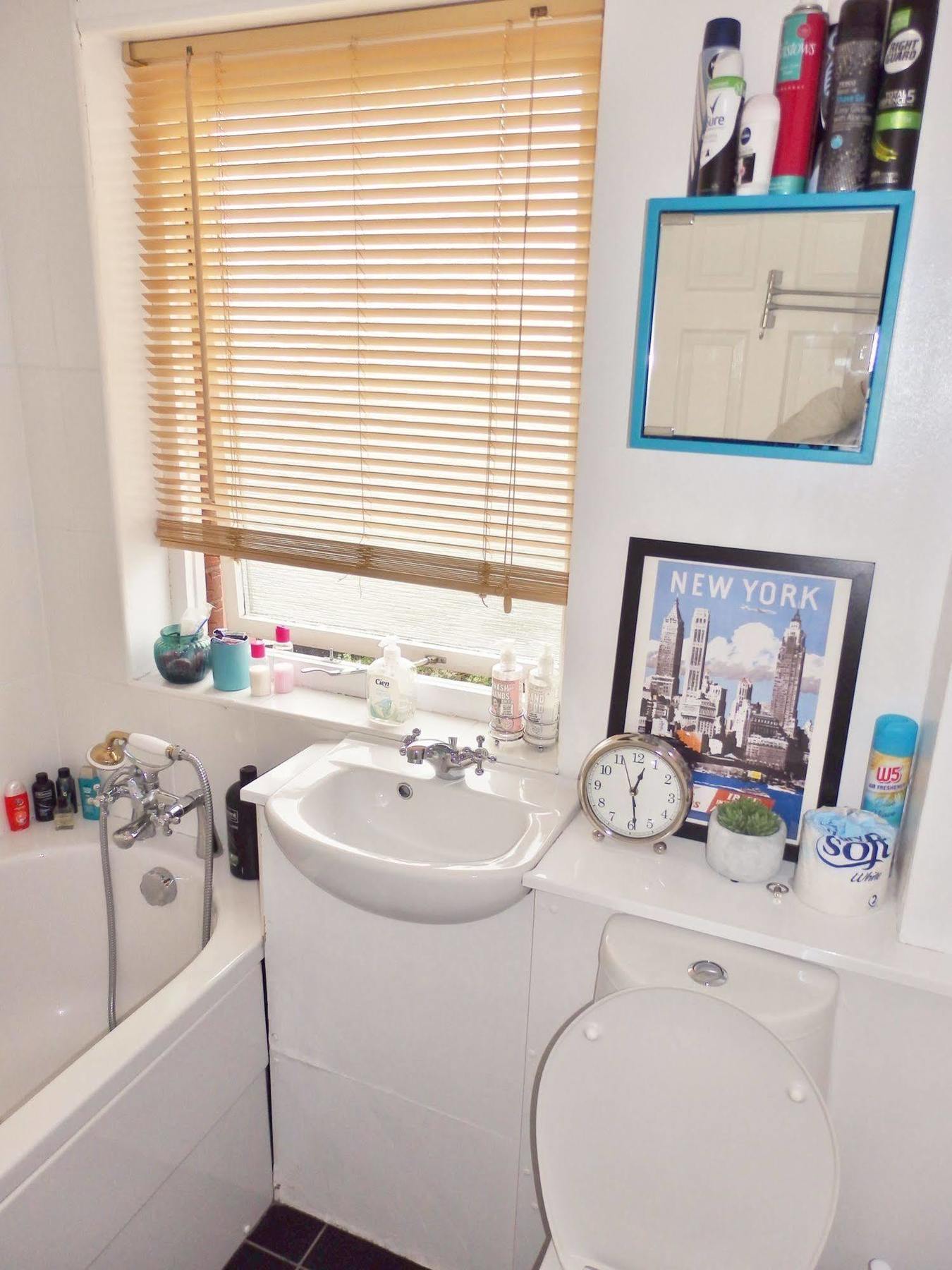 Excellent Location - Centre - Parking - 4 Beds -2 Bedrooms