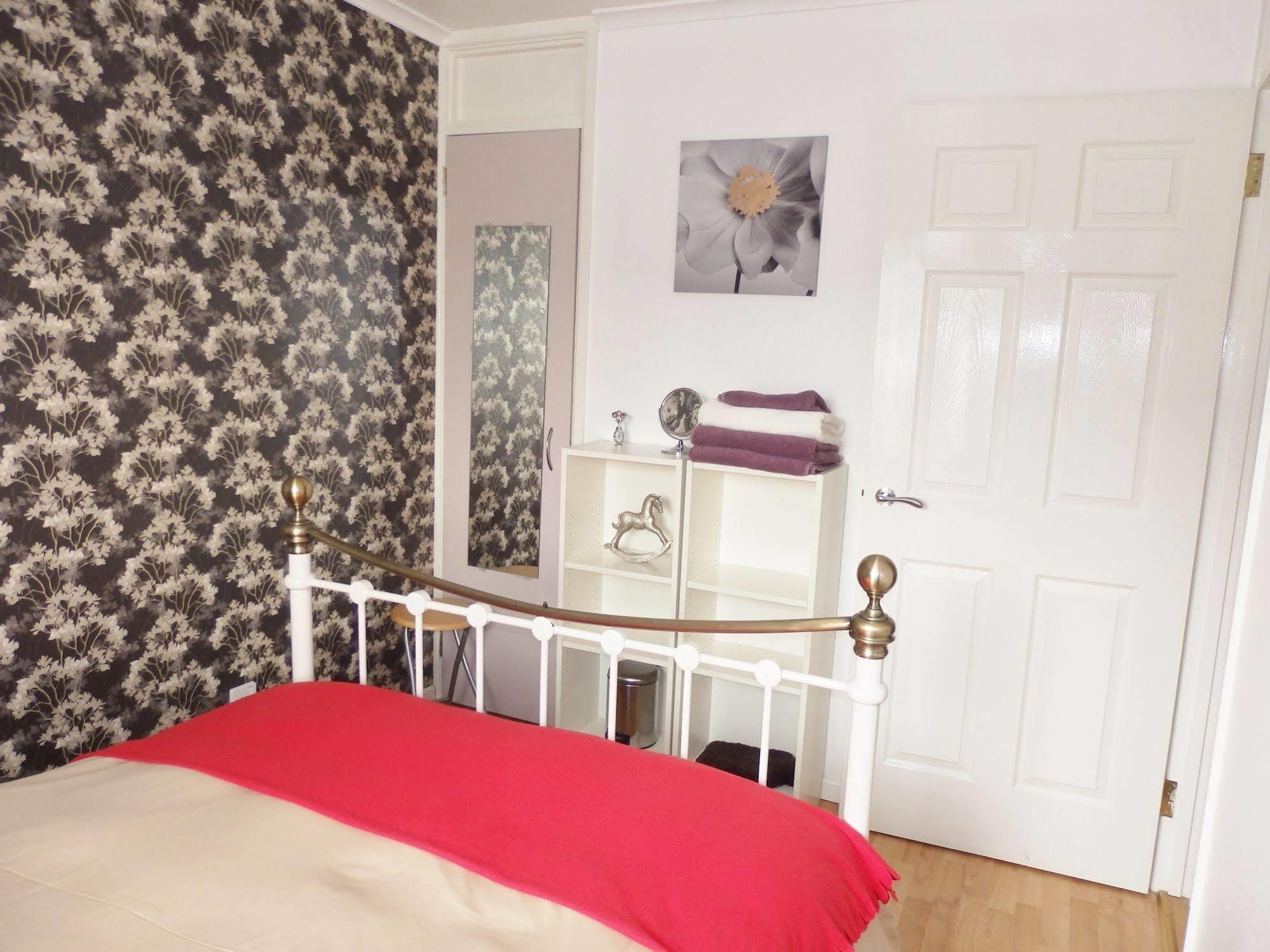 Appartamento Excellent Location - Centre - Parking - 4 Beds -2 Bedrooms