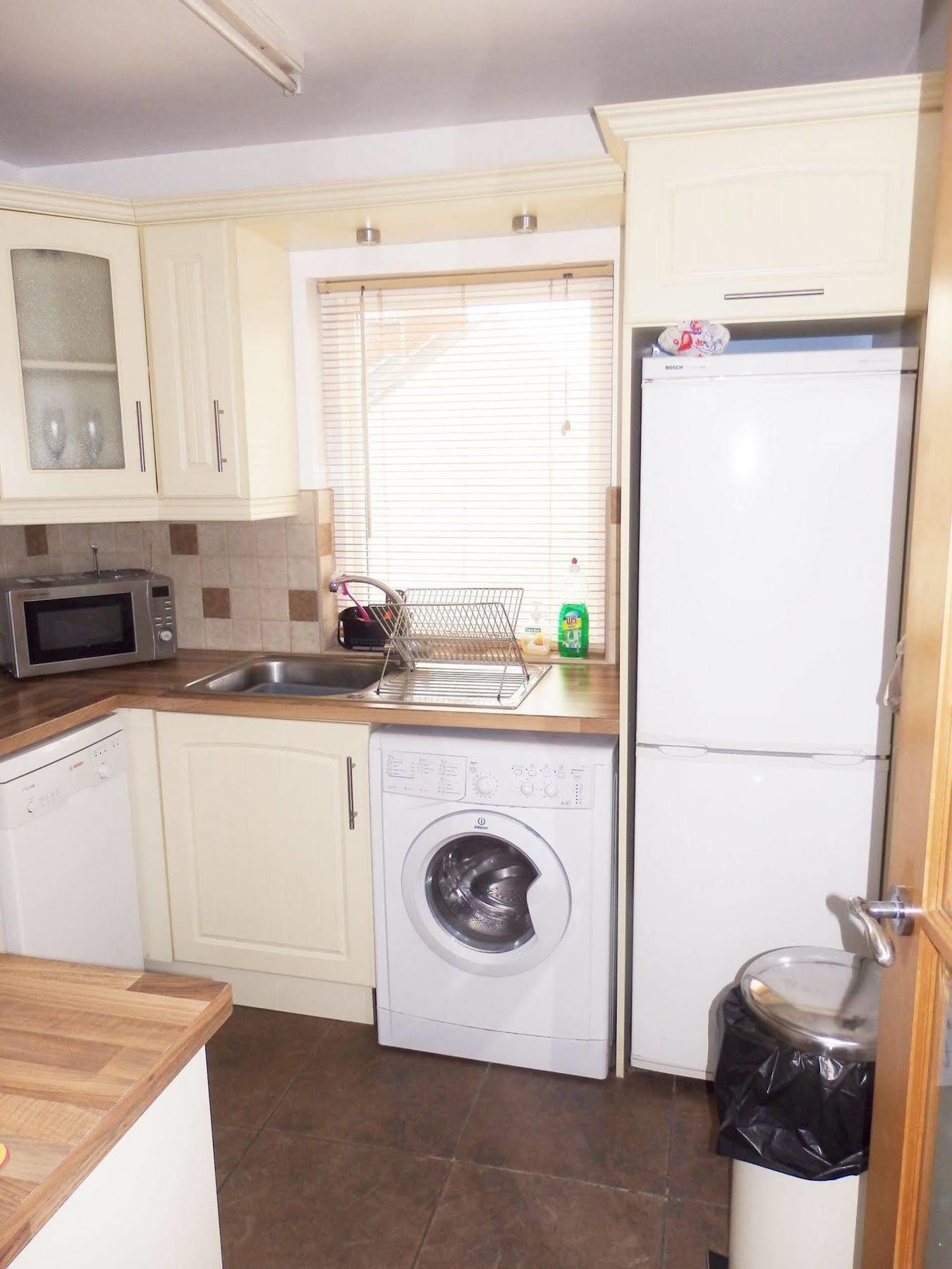 Appartamento Excellent Location - Centre - Parking - 4 Beds -2 Bedrooms *